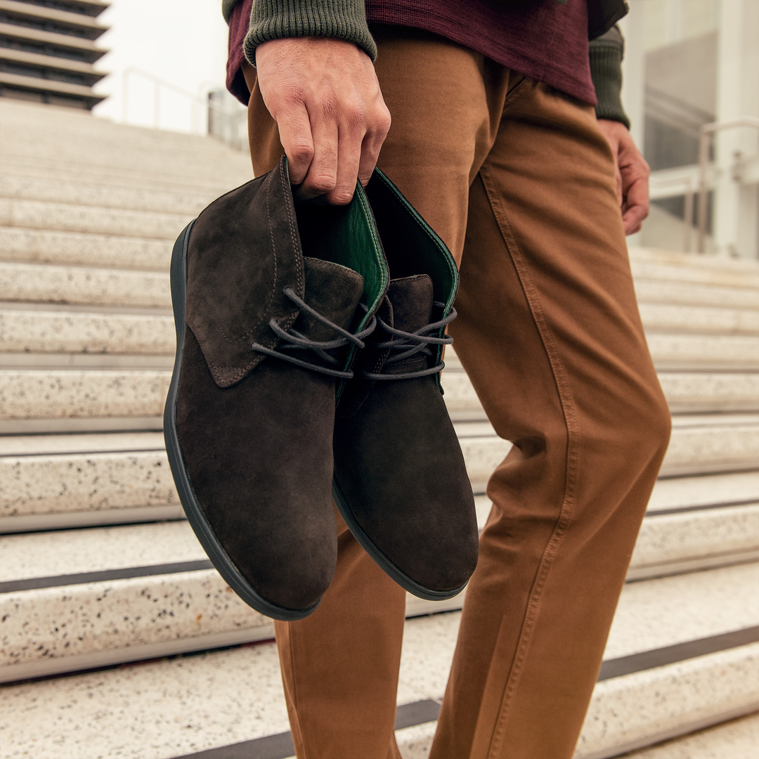 The suede chukka discount